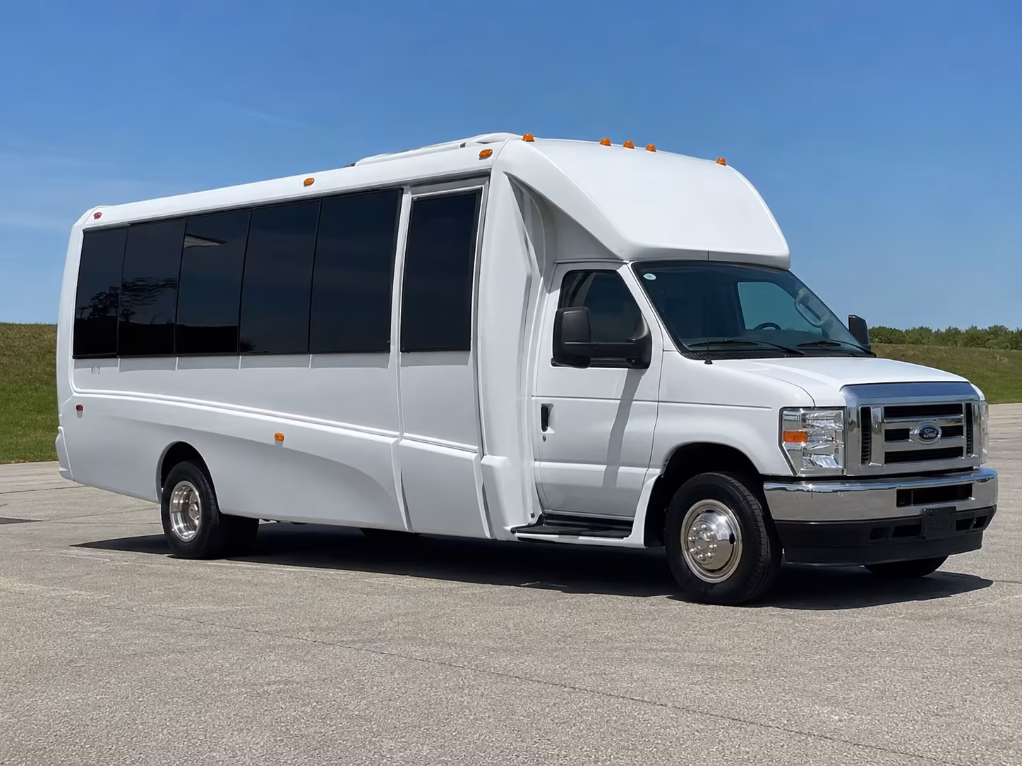 Sandy Springs Bachelor & Bachelorette Transportation party bus exterior
