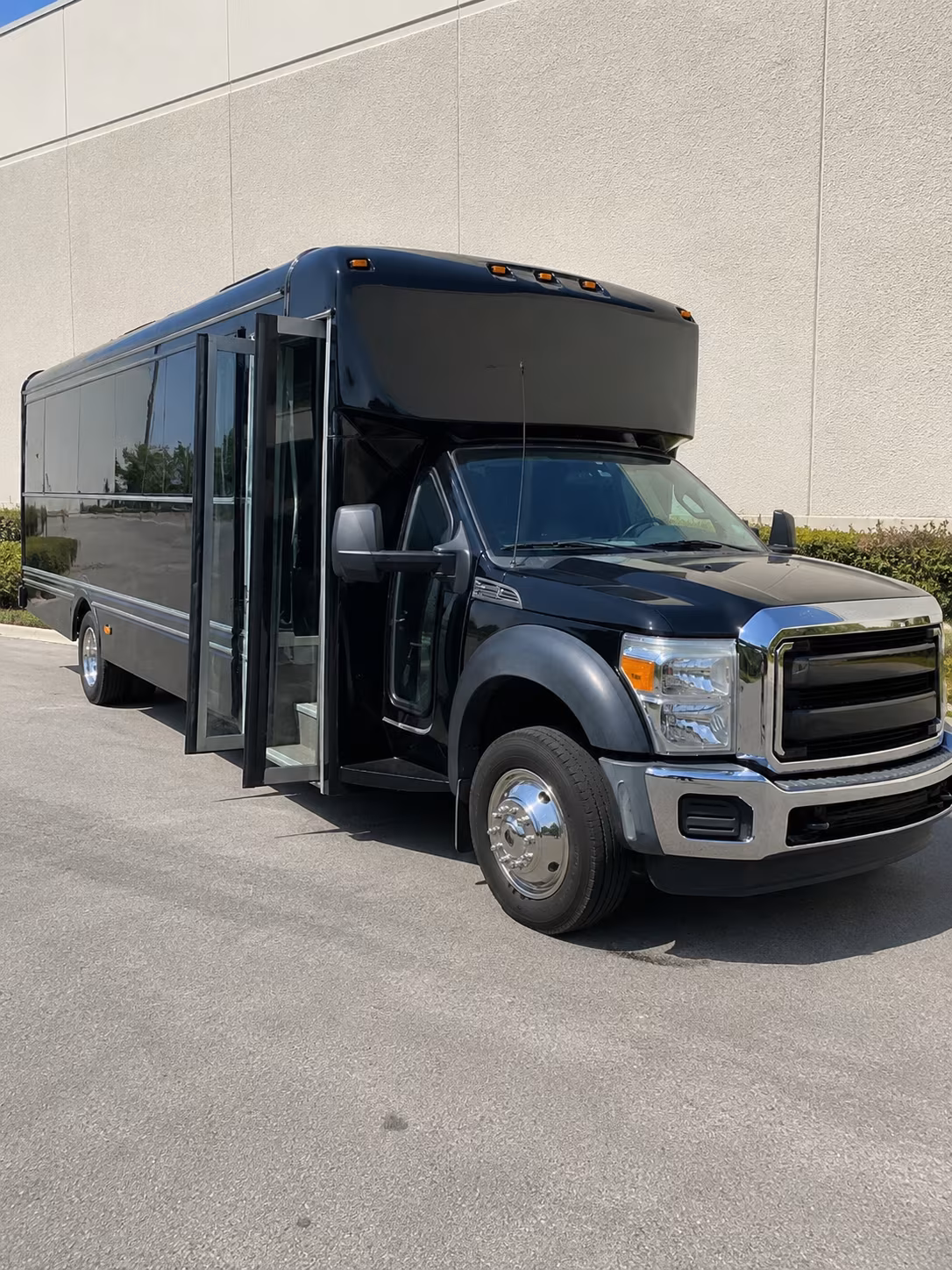 Sandy Springs Winery Tour & Pub Crawl Transportation party bus exterior