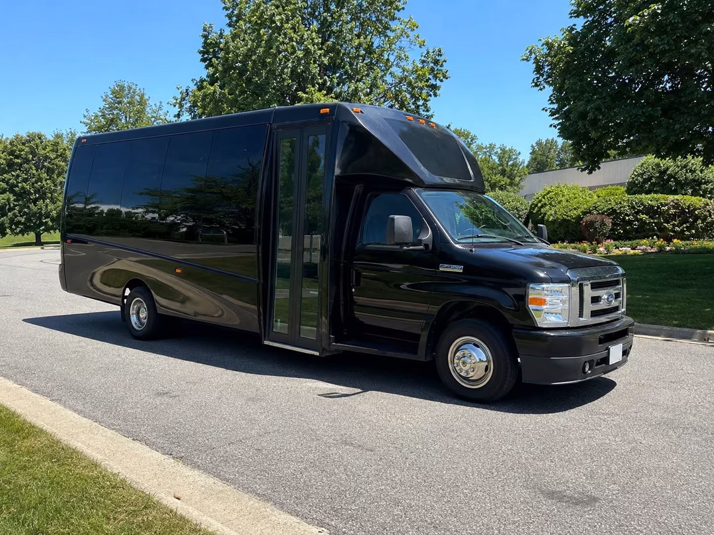 Smyrna Homecoming & Prom Party Bus Rentals